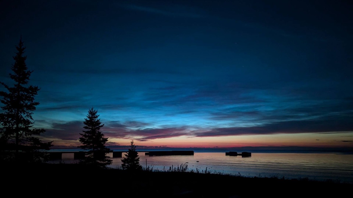 Bois Blanc Island Cottage | Beachfront Lodge on Bois Blanc Island, MI. Lake Huron