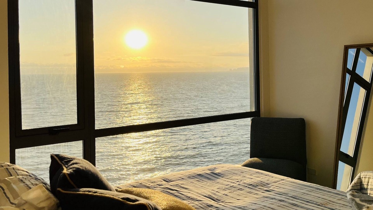 Primo Tapia Condo | Beachfront Luxury Condo Pool Jacuzzi
