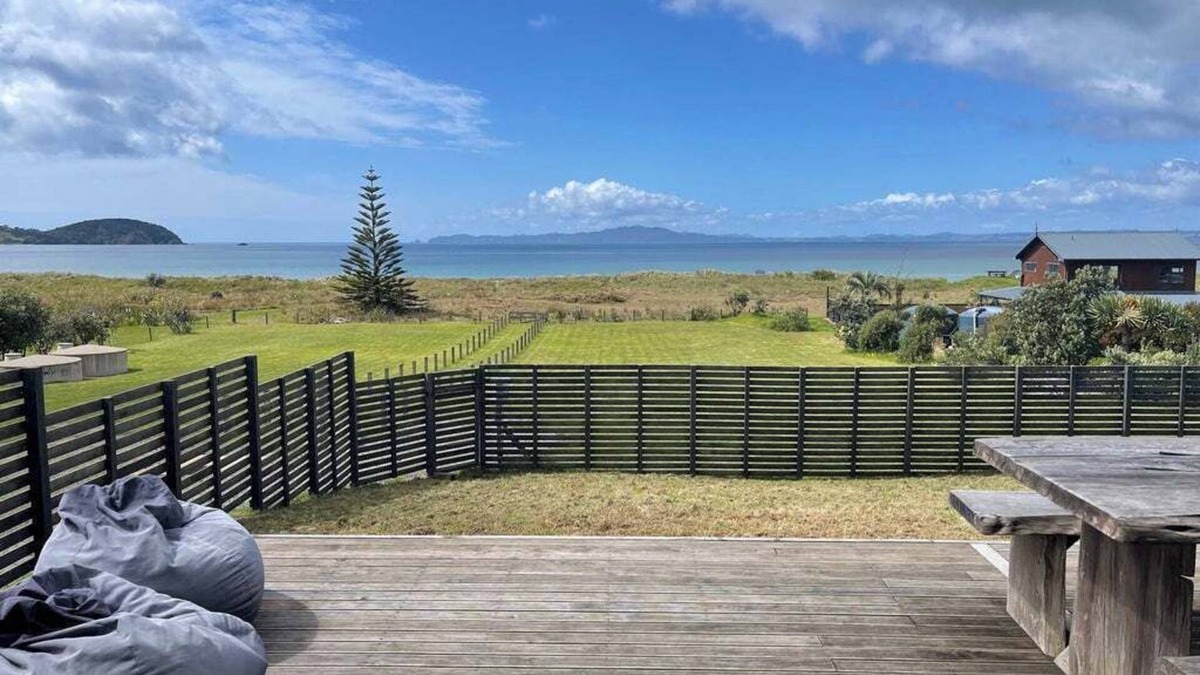 Karkari Peninsula House | Beachfront Bliss