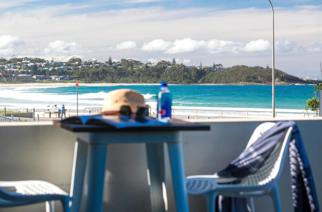 Mollymook Apartment | Beachfront One, Mollymook