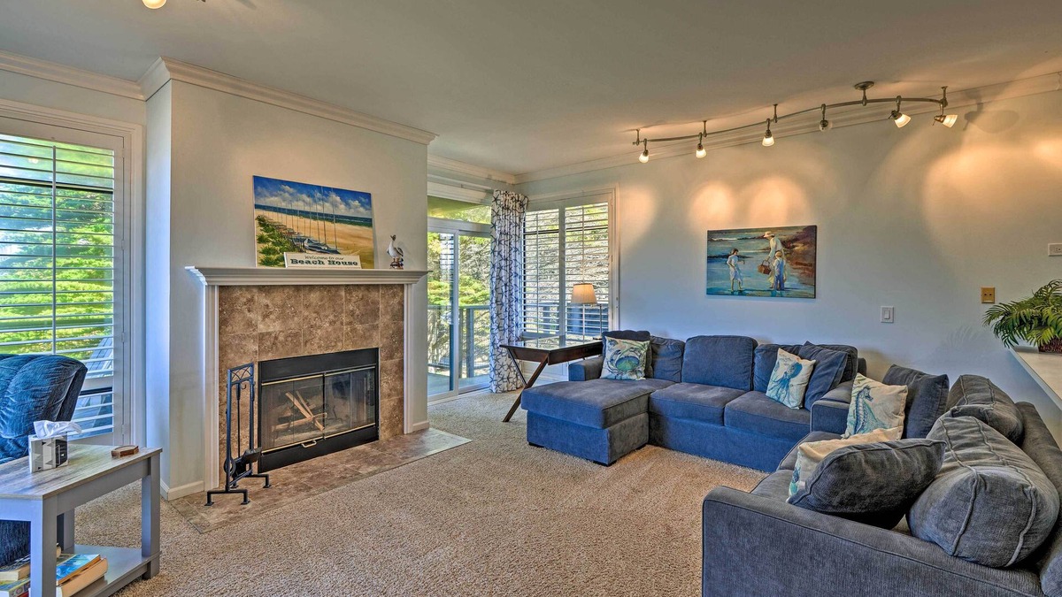 Watsonville Condo | Beachfront Pajaro Dunes Condo w/Bay Views!