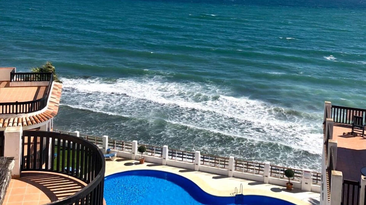 Calahonda Apartment | Beachfront Penthouse Large Terrace Breathtaking Sea Views near Marbella
