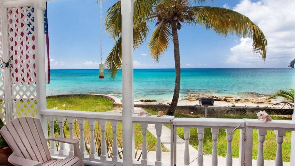 Cane Bay Condo | Beachfront Pink Condos #10