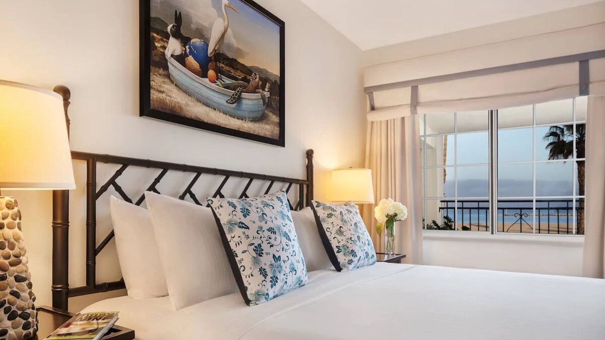 West Beach House | Beachfront | Pool | Pets Allowed | Bike Rental | Beach Amenities & Beach Access