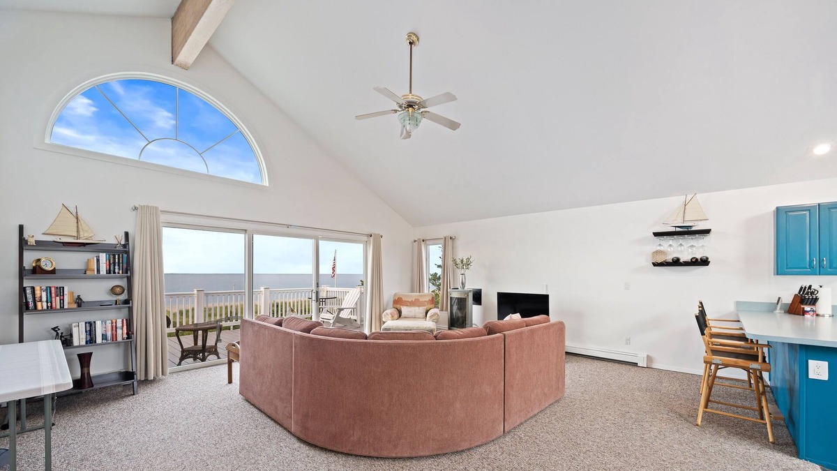 Mount Sinai Apartment | Beachfront Private Loft