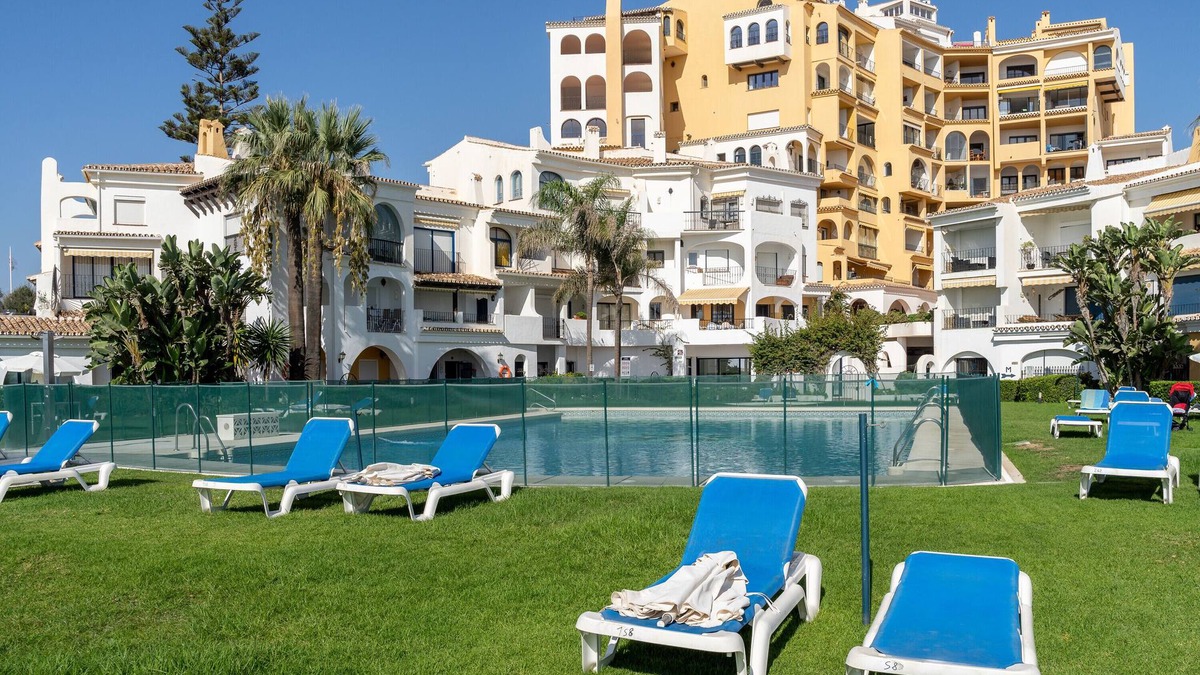Cabopino Apartment | "Beachfront Puerto Cabopino" with Shared Pool, Private Terrace, A/C & Wi-Fi