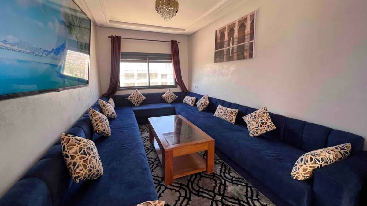 Anza Apartment | Beachfront Surfers Paradise