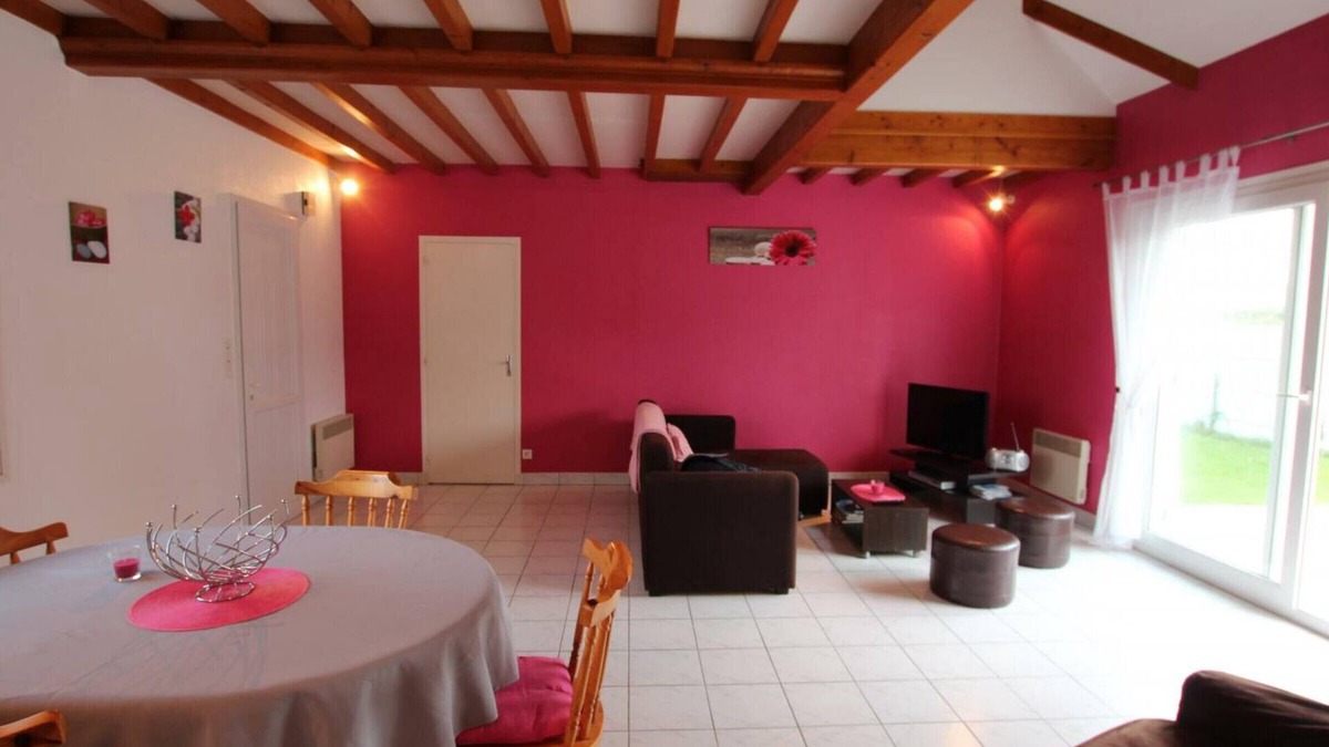 Denneville Cottage | Beachfront Villa, 3BR, Terrace, Garage, Close to Shops, Sleeps 6