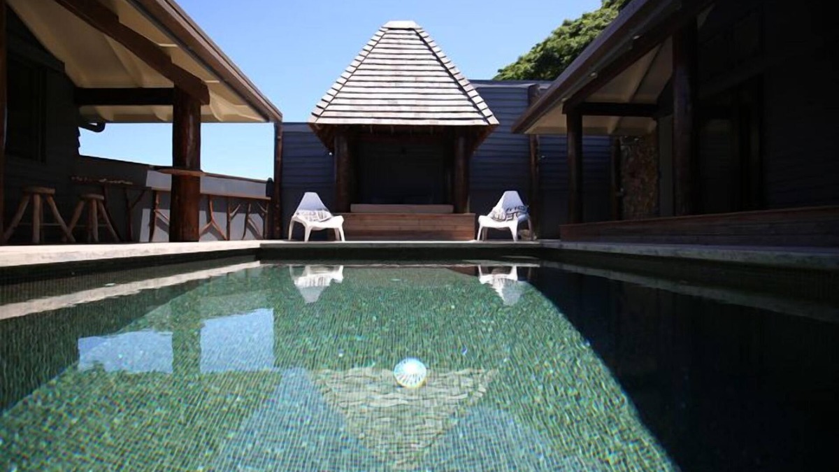 Savusavu Villa | Beachfront Villa - Complete Privacy, Perfect Couples Retreat