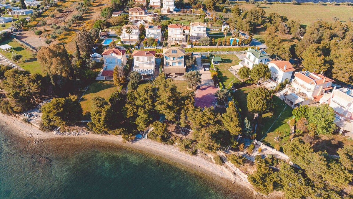 Eretria Villa | Beachfront Villa – Just 40 Steps from your Private Beach