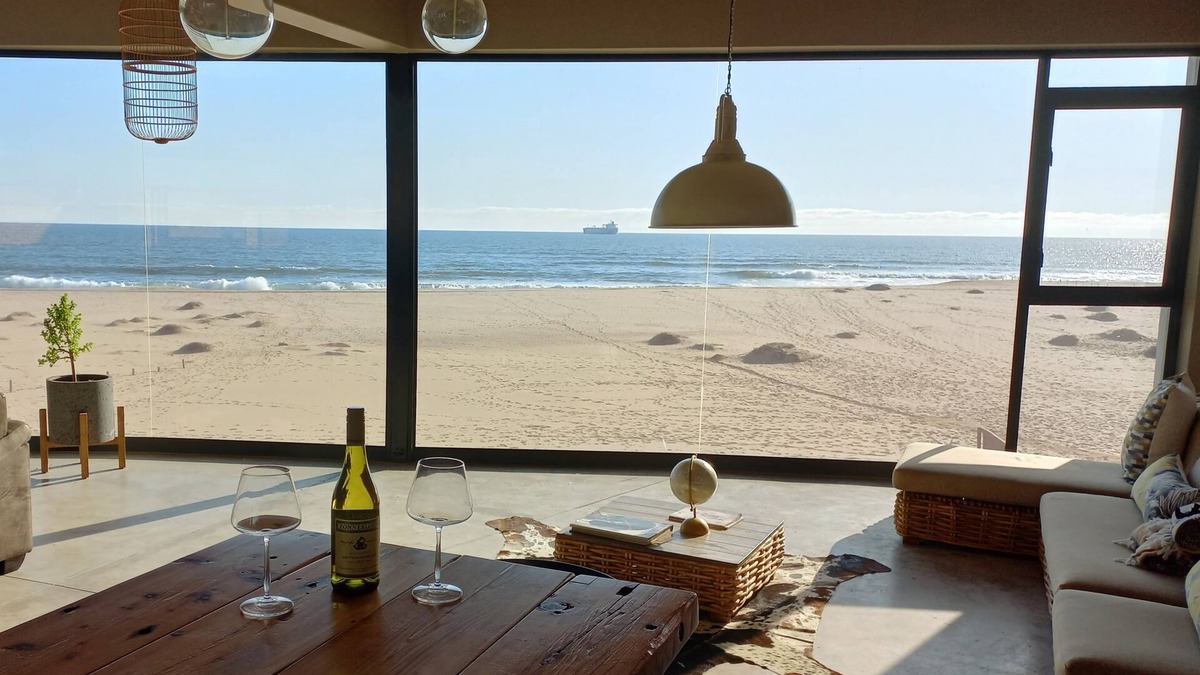 Rand Rifles Villa | Beachfront Villa, right on the beach