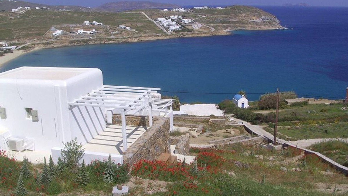 Xilokeratidi Villa | Beachfront villa,stunning seaview.Private.No conduct with other people.