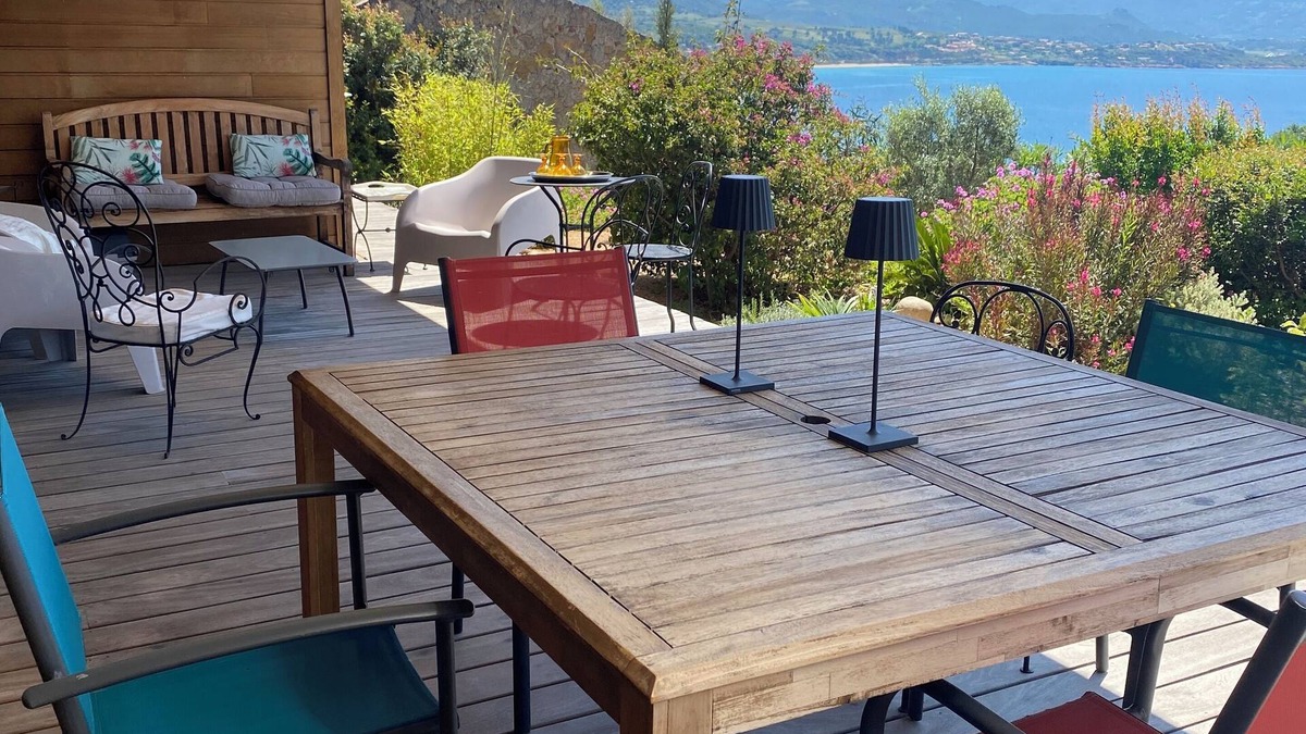 Vico Villa | Beachfront villa with breathtaking views of the Gulf of Sagone!