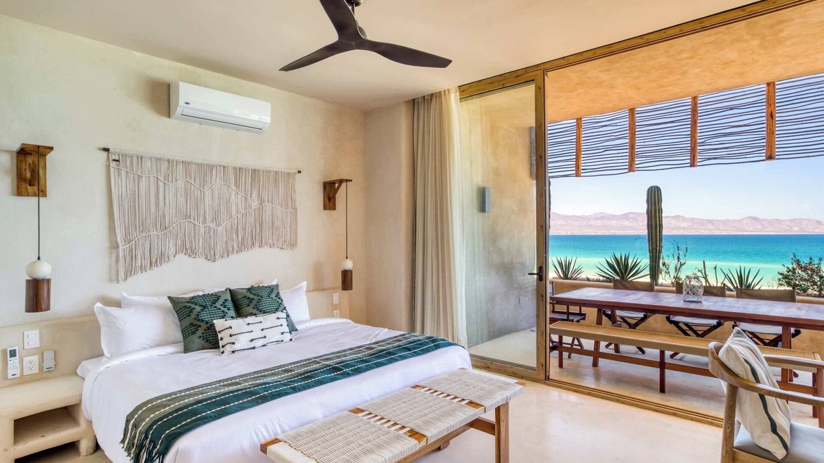 La Paz Apartment | Beachfront Vista Villa