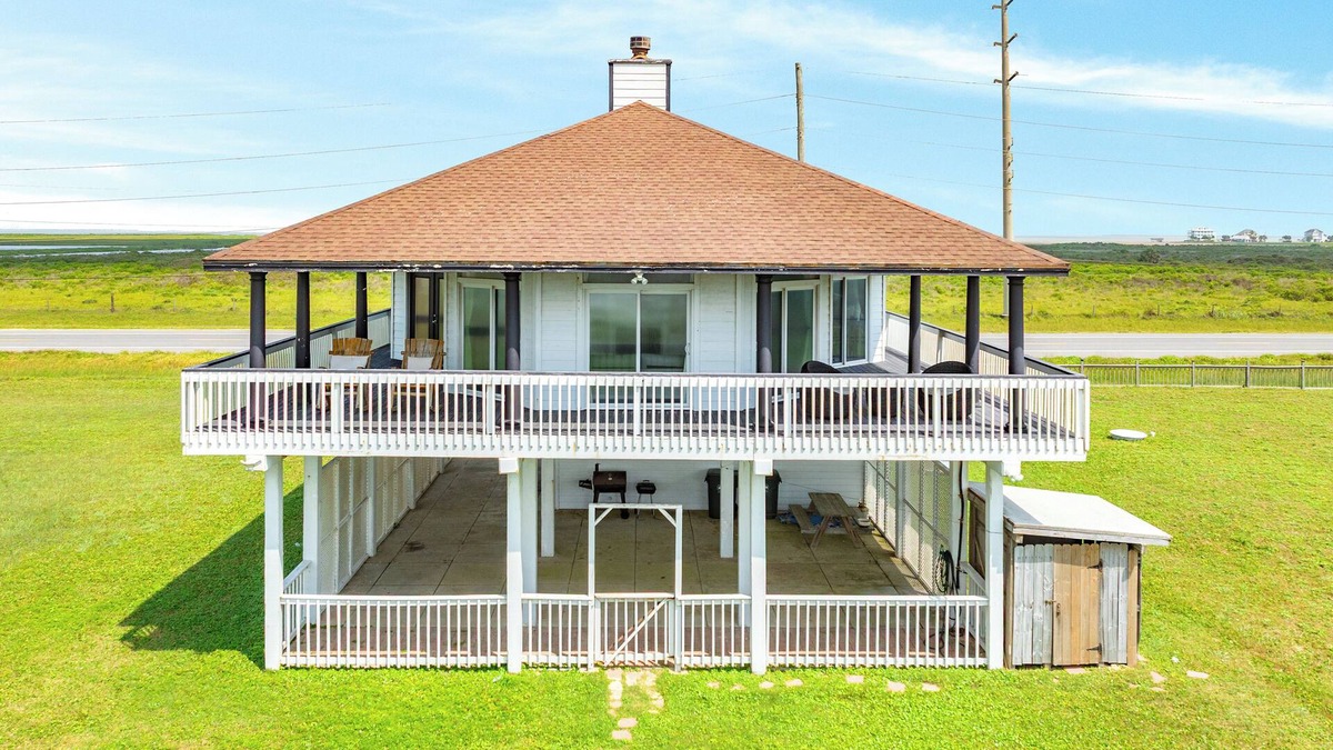 Miramar House | Beachfront w/Dune Walkover, Dog Friendly & Deck Access from Every Bedroom
