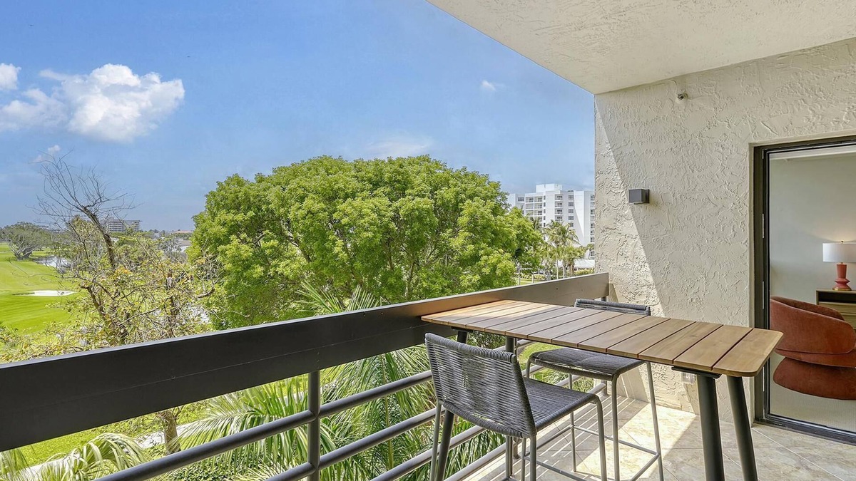 Longboat Key Condo | Beachplace 11-302 by FGC