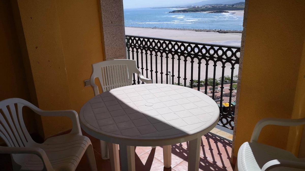 Fazouro Apartment | Beachside apartment A Rapadoira