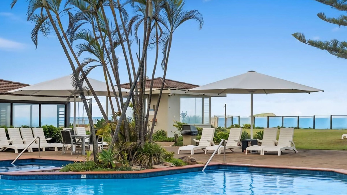 Sapphire Beach Apartment | Beachside Beauty- Villa at Nautilus Beach Resort
