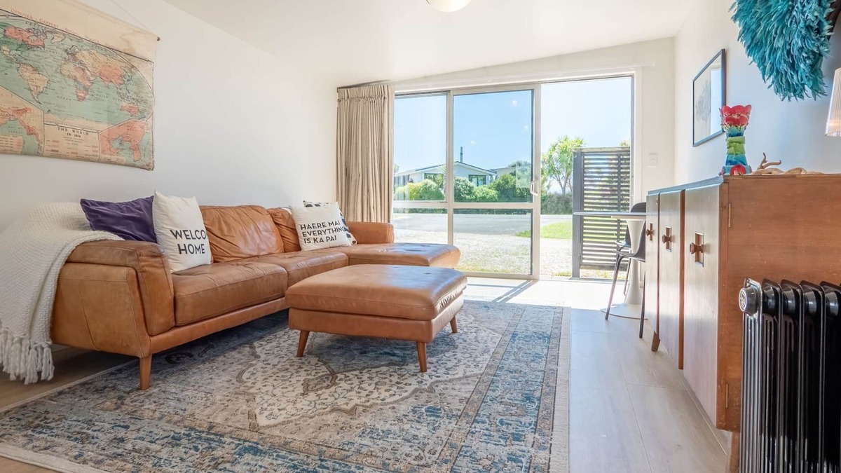 Pohara Cabin | Beachside Bliss in Golden Bay