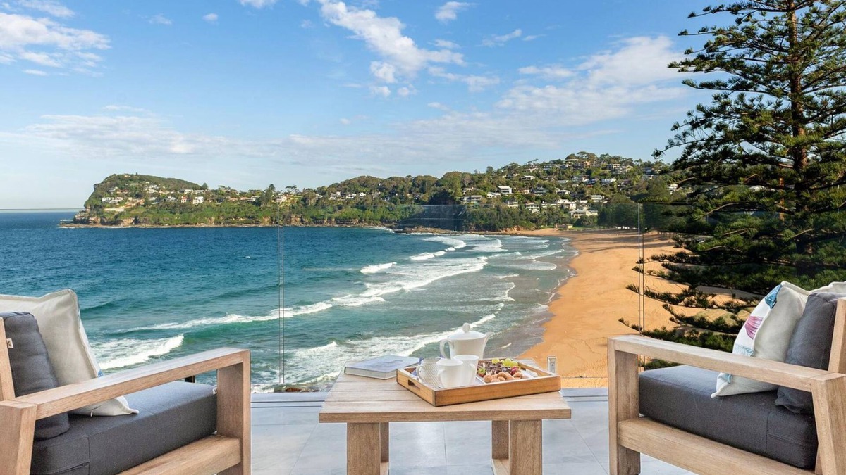 Whale Beach House | BEACHSIDE by Palm Beach Holiday Rentals