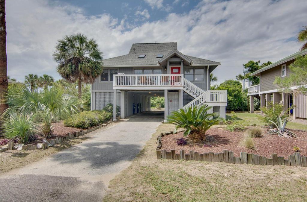 Isle of Palms House | Beachside Drive 14