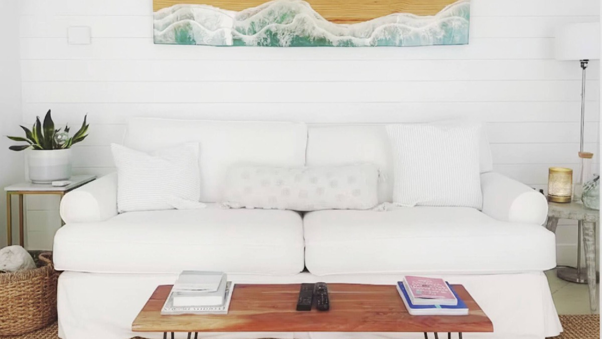 Jupiter Villa | Beachside Modern Wellness Villa with Spacious Patio, Walk to the Beach