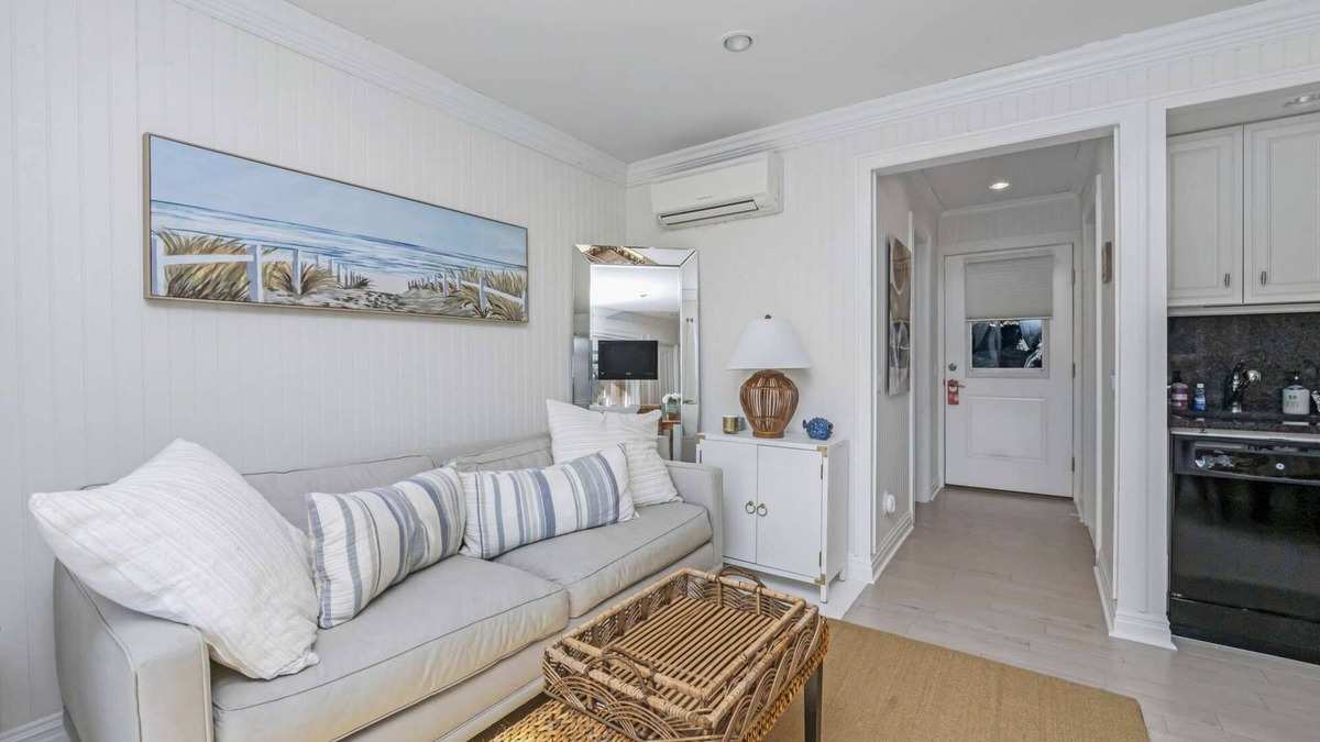 Napeague Apartment | Beachside Sanctuary w/Partial Ocean View + Patio