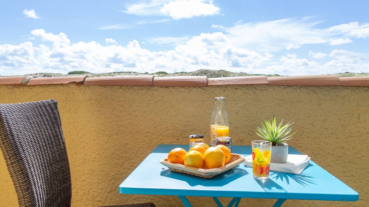 Le Penon Apartment | Beachside Studio with Dune Views, Seignosse - Renovated, Prime Location!