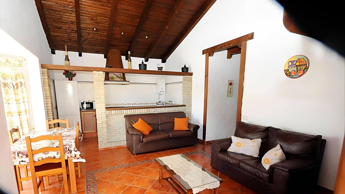 El Palmar Villa | Beachside vila only for families and couples