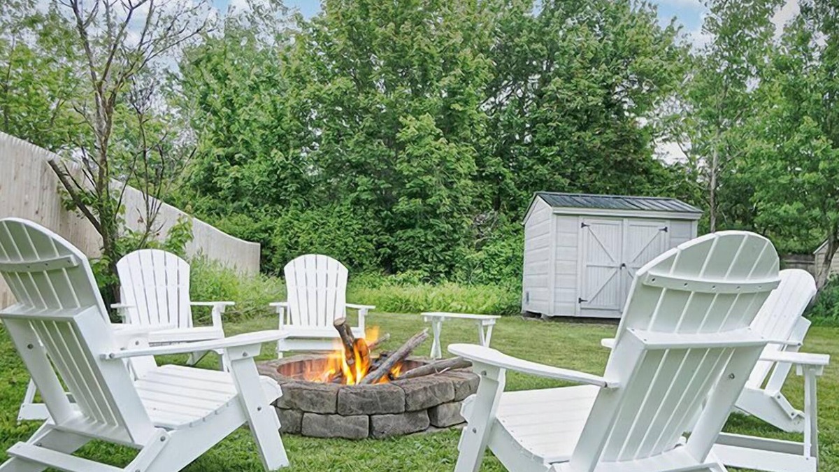 Pine Point House | Beachwood Cottage by Bayley Vacation Rentals