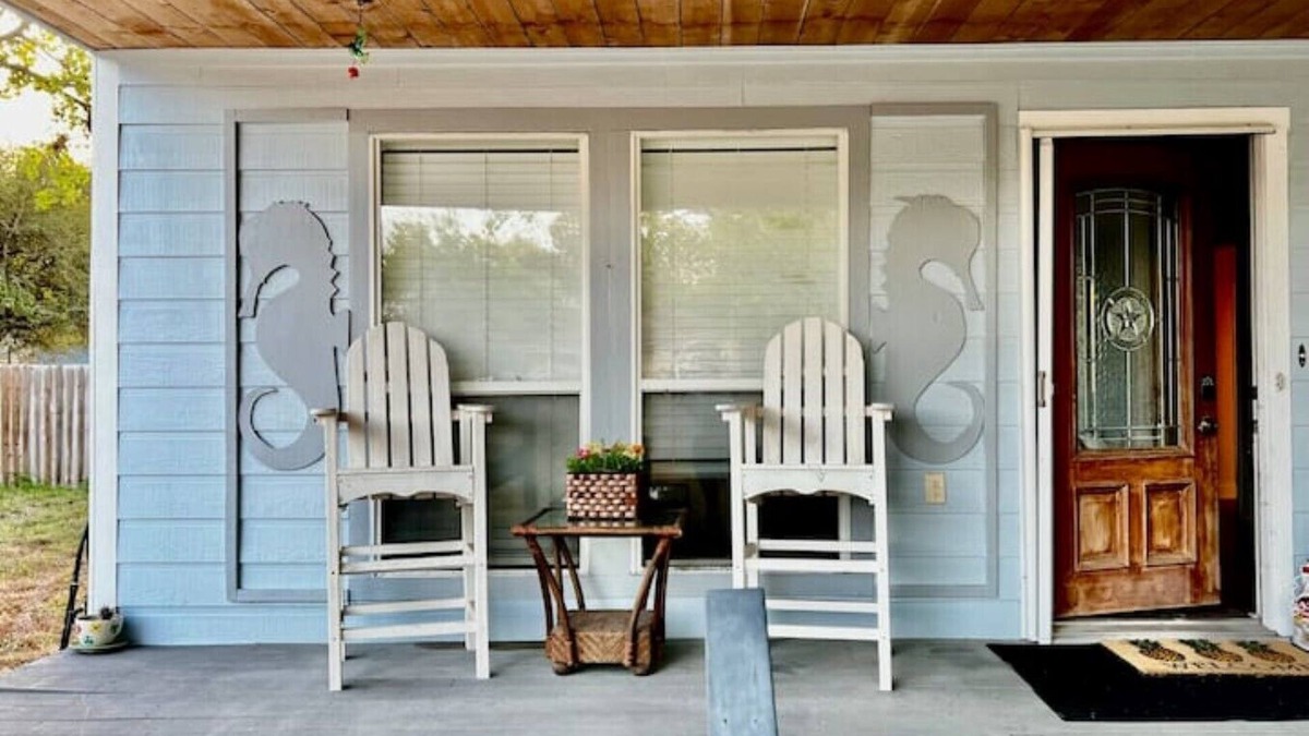 Aransas Pass House | Beachy Paradise 4br/3ba/free boat parkin’/10 people