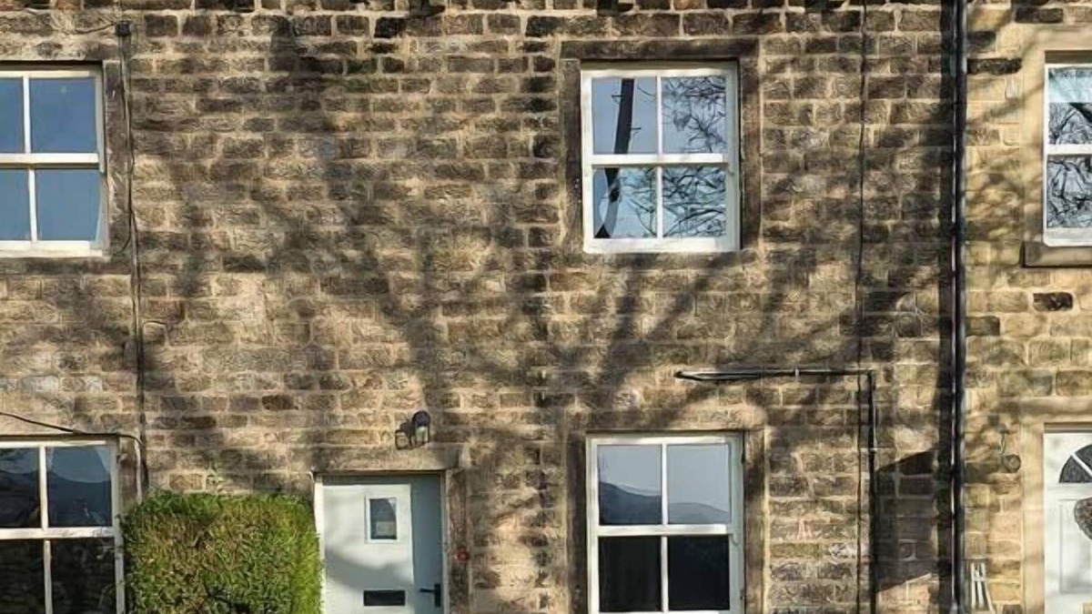 Addingham Cottage | BEACON COTTAGE, pet friendly, luxury holiday cottage in Addingham
