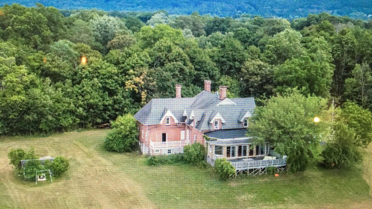 Newburgh House | Beacon Water view, Relax retreat.