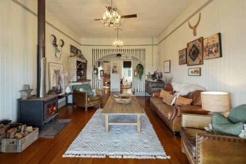 Montville House | Beam Creek Cottage - Montville