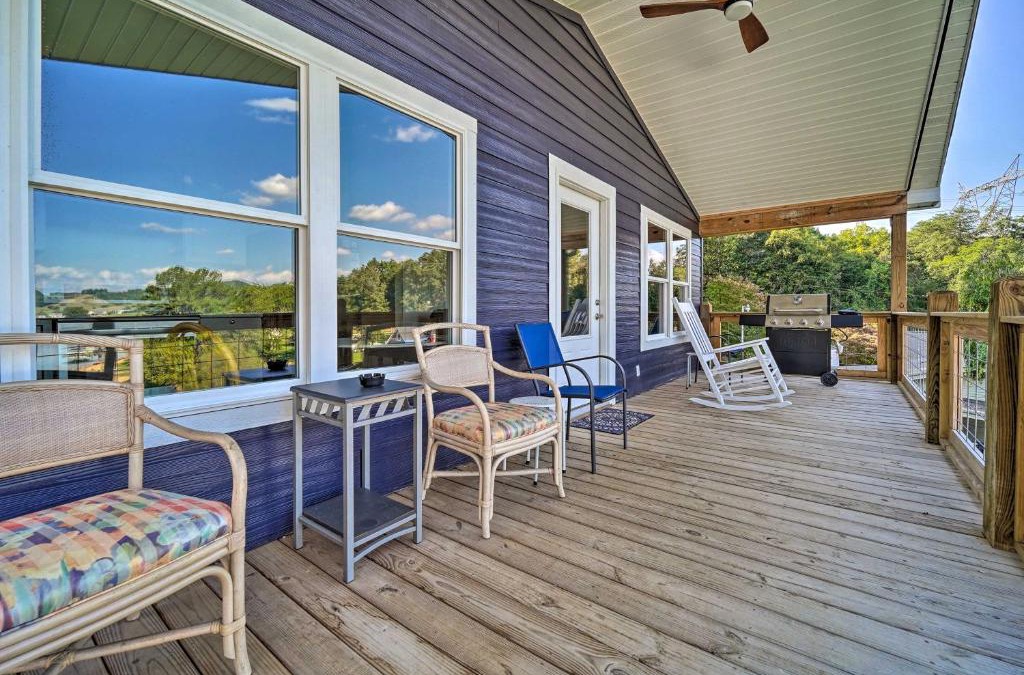 Bean Station House | Bean Station Cottage Unobstructed Lake Views