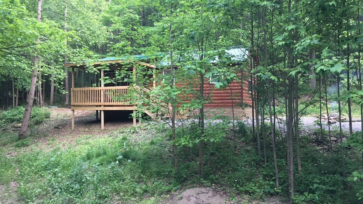 South Bloomingville Cabin | Bear Cabin, Hocking Hills