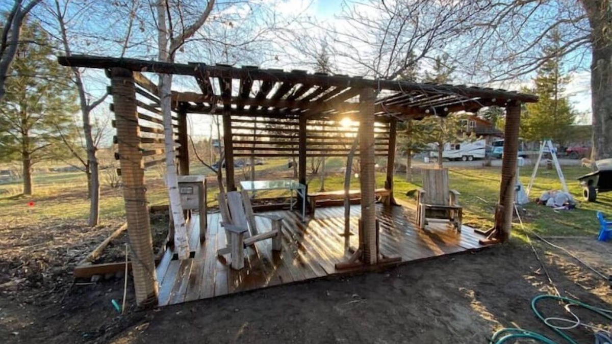 Belgrade Other | Bear Den - Mountain Views & Ponds @ForTheLoveFarms
