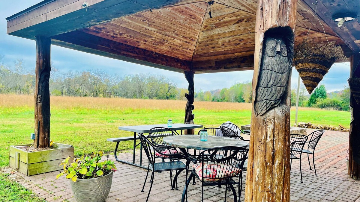Clifton Hotel | Bear Inn Retreat