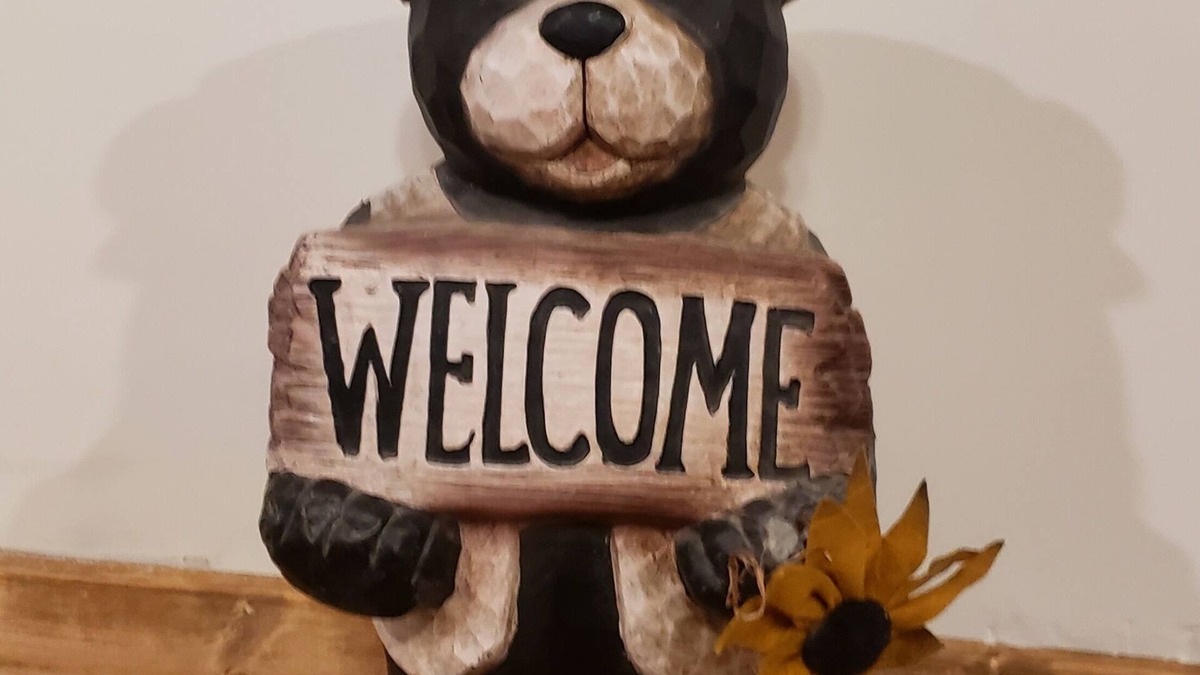 West Union Cabin | Bear Necessities Cabin - What Else Do You Need?