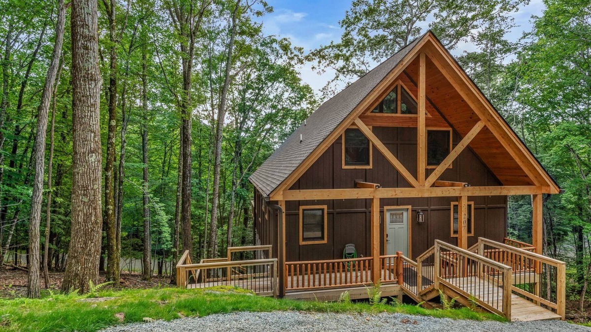 Beech Mountain House | Bear Necessities - Pet Friendly 2 Bedroom on Beech