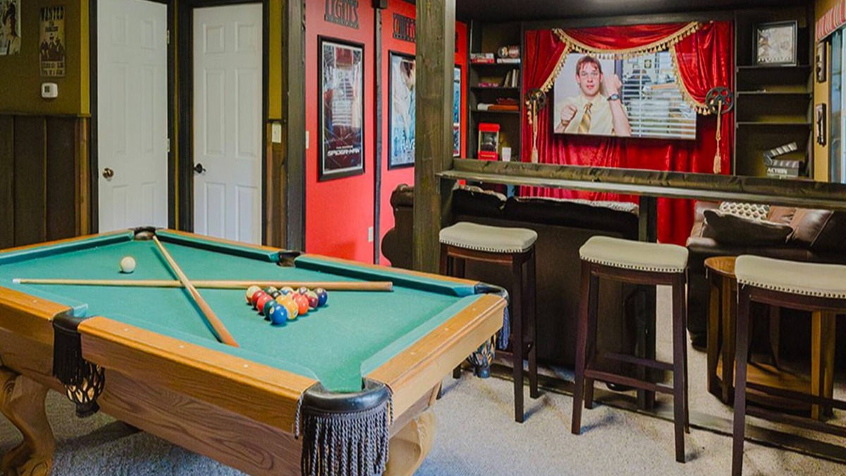 Chalet Village Cabin | Bearly Hidden Ridge 5 Bedroom Cabin by RedAwning