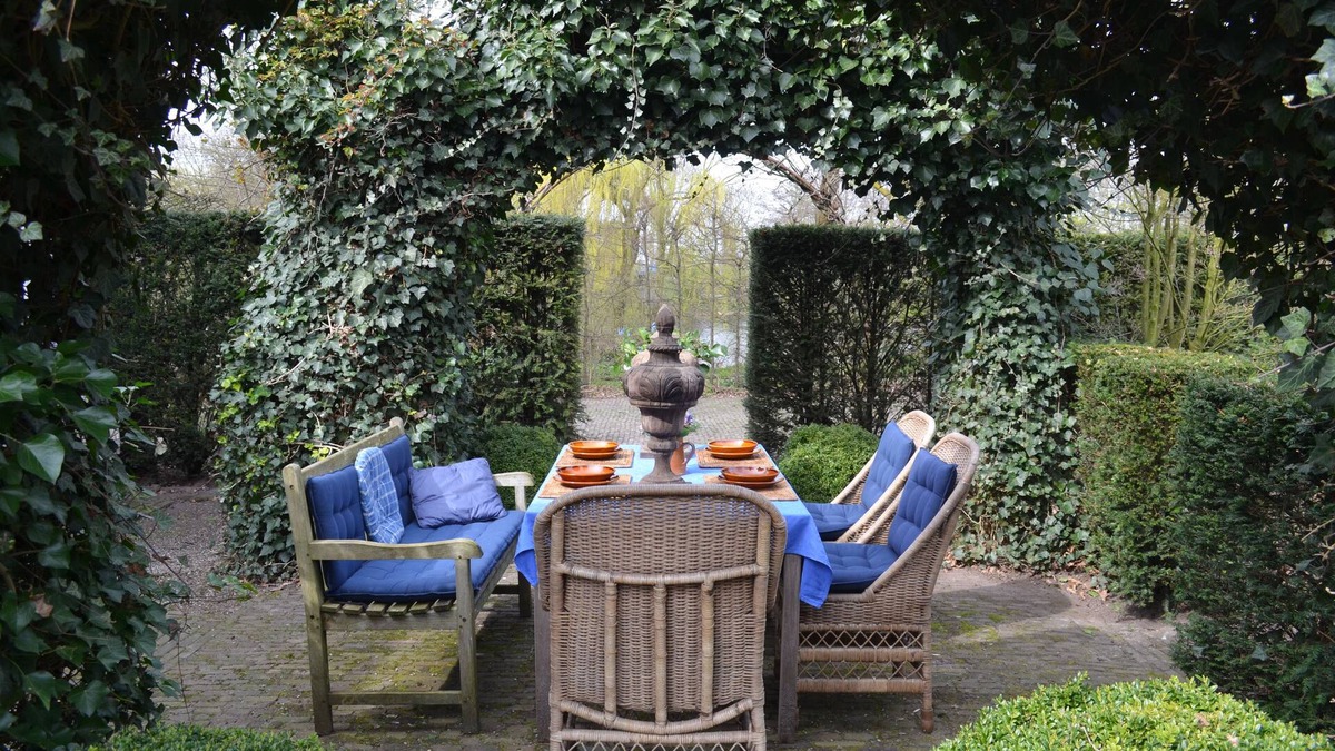 Sleeuwijk Cottage | Beatifull converted barn