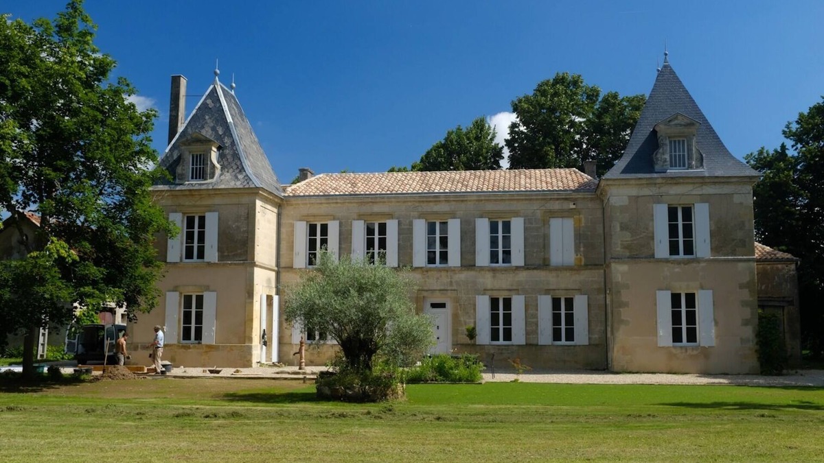 Saint-Philippe-du-Seignal Other | Beautifully restored luxury 18th century French family castle, private parkland