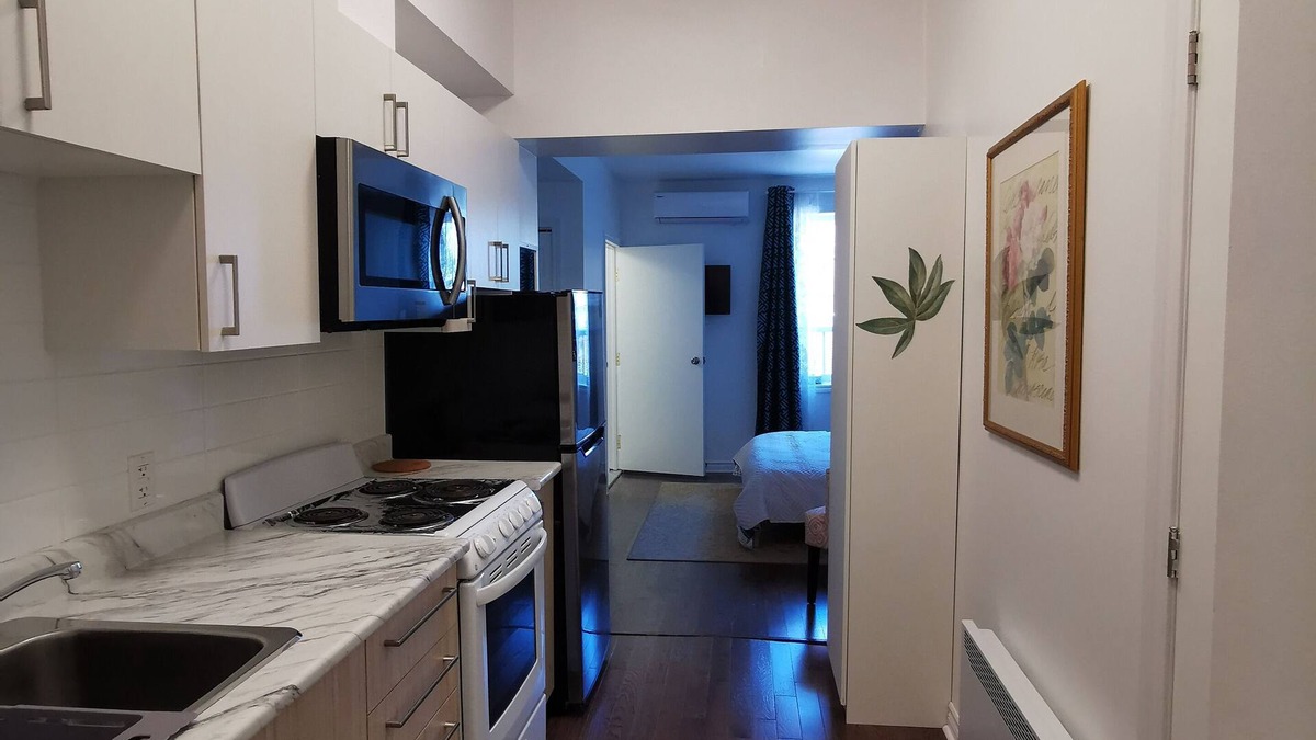 Sainte-Marie Apartment | Beau Studio #1 Complétement Meublé