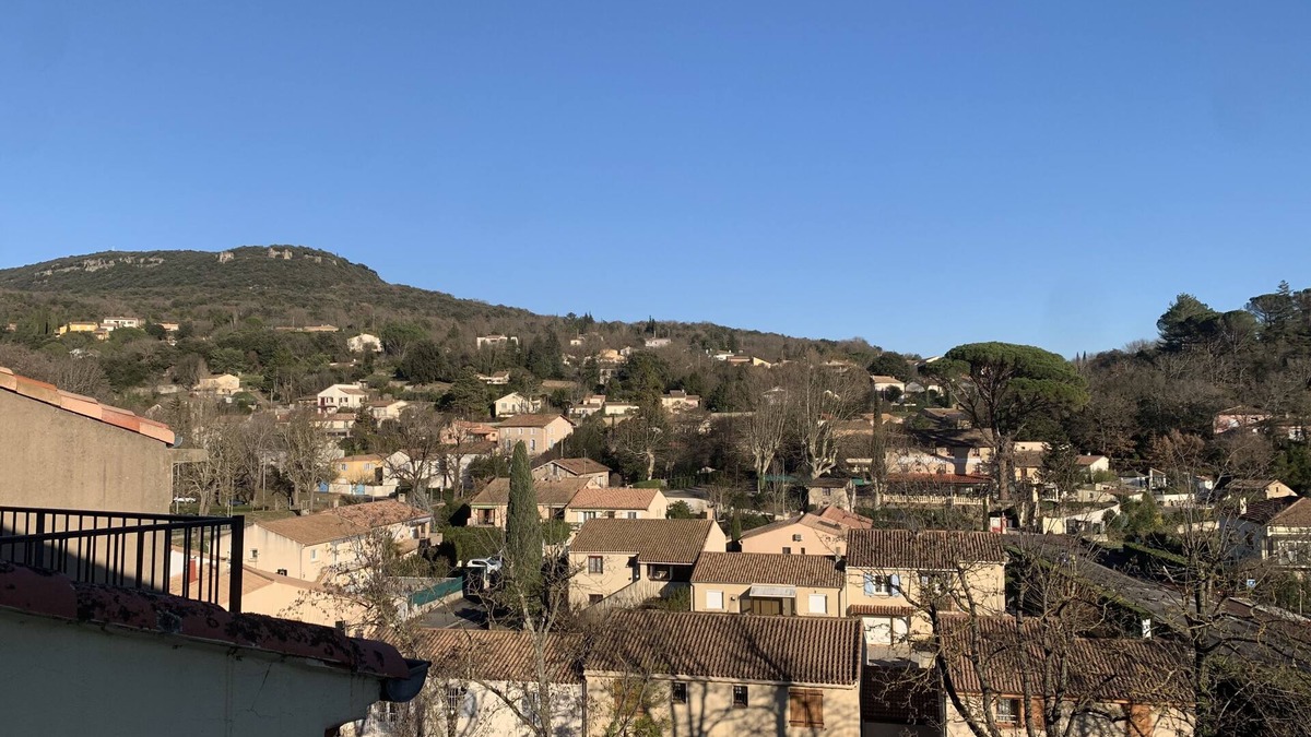 Lamalou-les-Bains Apartment | Beau T2 Lamalou les Bains