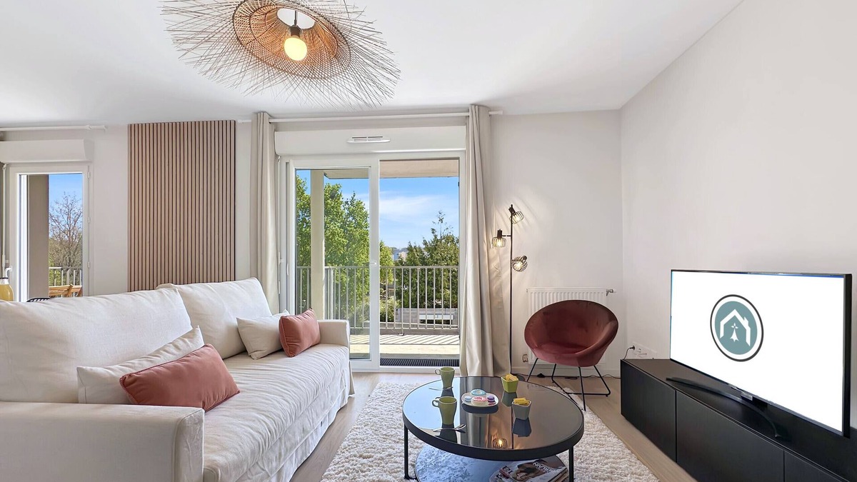 Saint-Marc Apartment | Beau T2 récent, terrasse, parking, 4 pers