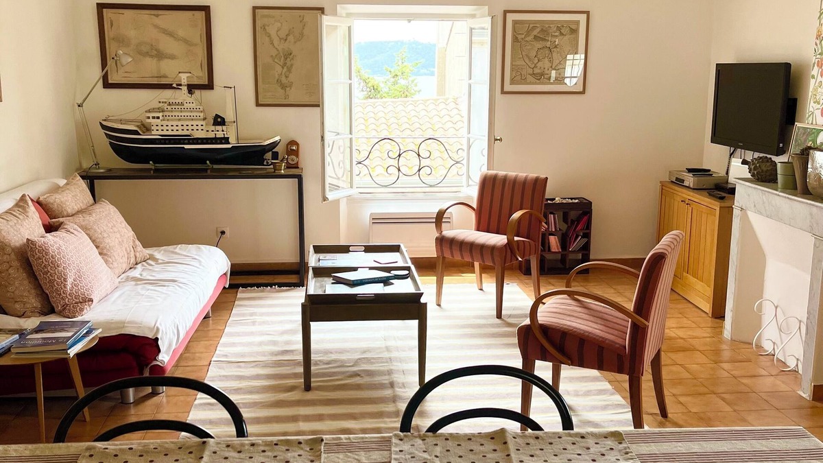 Le Mourillon Apartment | Beau T5 au Mourillon, quiet, 100m from the beaches.