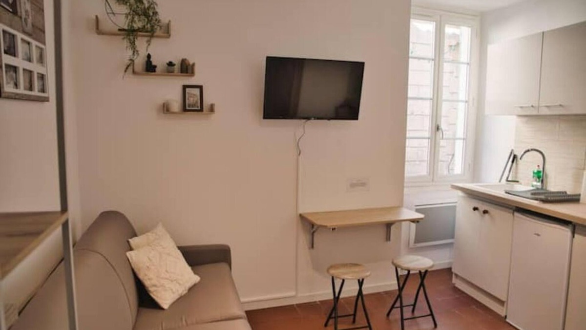 Beaucaire Apartment | Beaucaire Cocoon 3/quais/cité Médiévale/nature