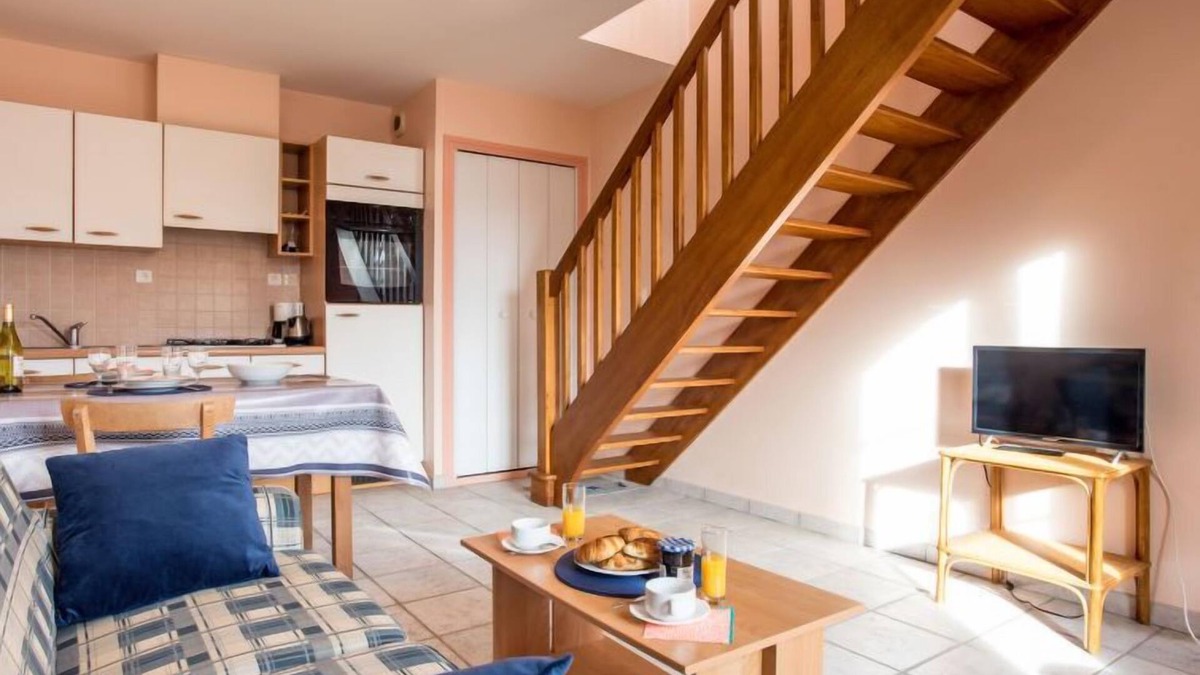 Carnac Apartment | Beaumer by Interhome