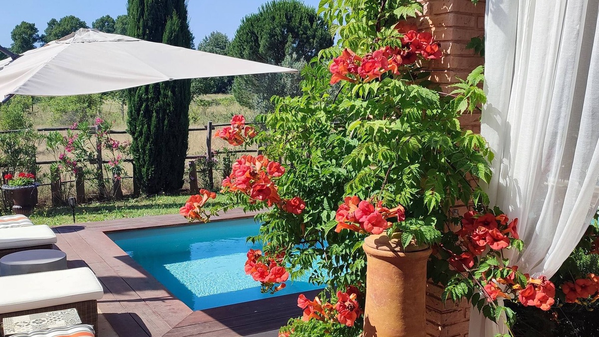 La Capelle-et-Masmolene House | Beautiful villa with pool and countryside views, 12 minutes from historic Uzes